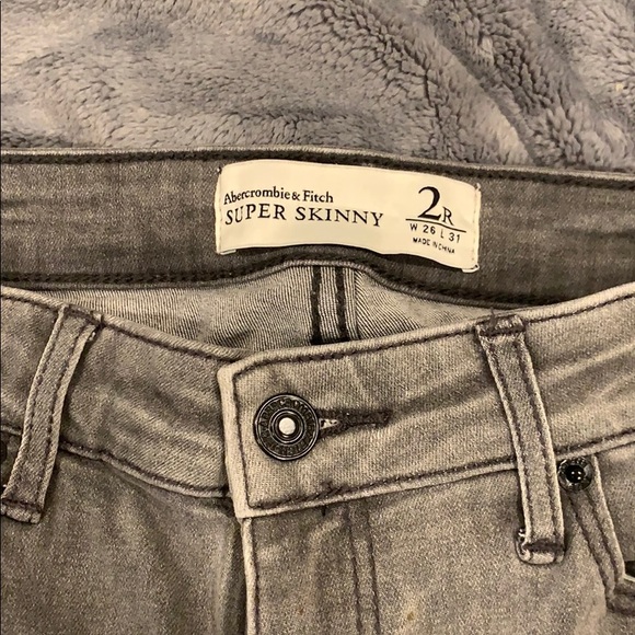 Abercrombie & Fitch Super Skinny Gray Jeans - Picture 2 of 6